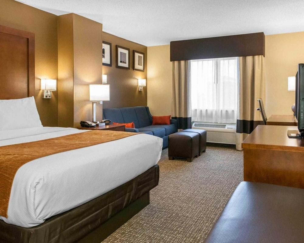 Comfort Suites Terre Haute University Area Εξωτερικό φωτογραφία