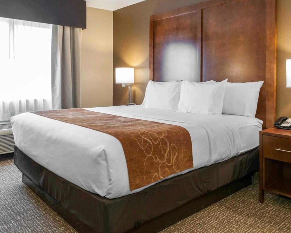 Comfort Suites Terre Haute University Area Εξωτερικό φωτογραφία