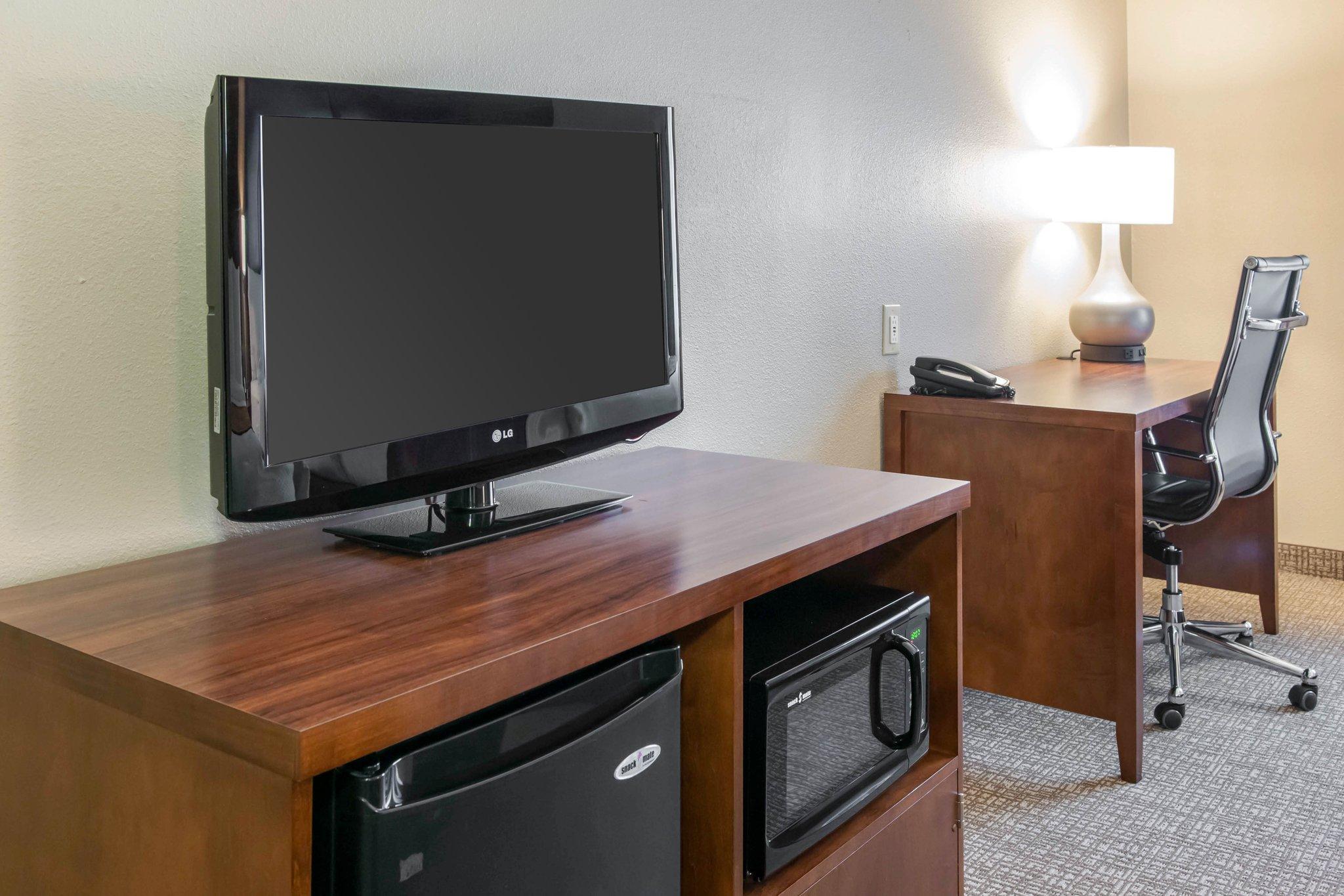 Comfort Suites Terre Haute University Area Εξωτερικό φωτογραφία