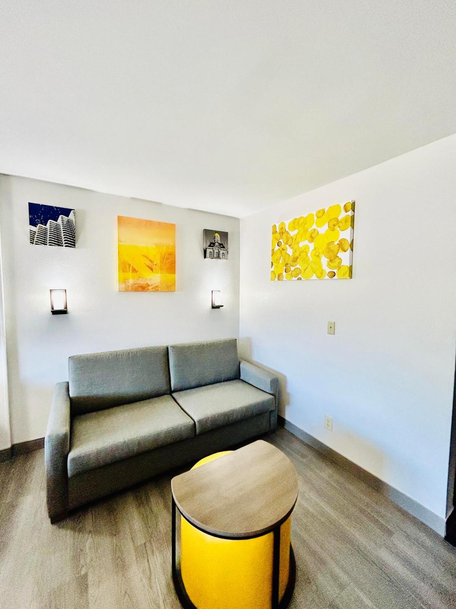 Comfort Suites Terre Haute University Area Εξωτερικό φωτογραφία