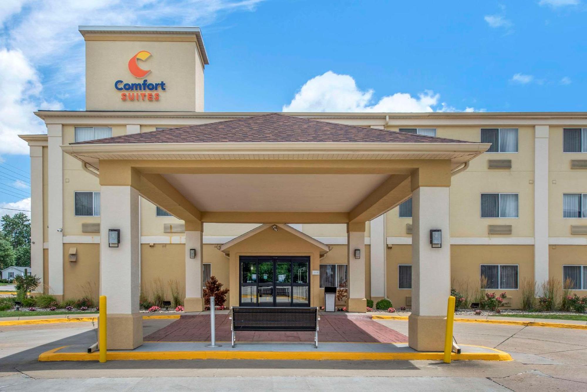 Comfort Suites Terre Haute University Area Εξωτερικό φωτογραφία